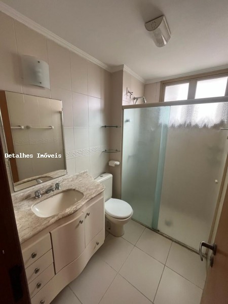 Apartamento para alugar com 3 quartos, 112m² - Foto 9