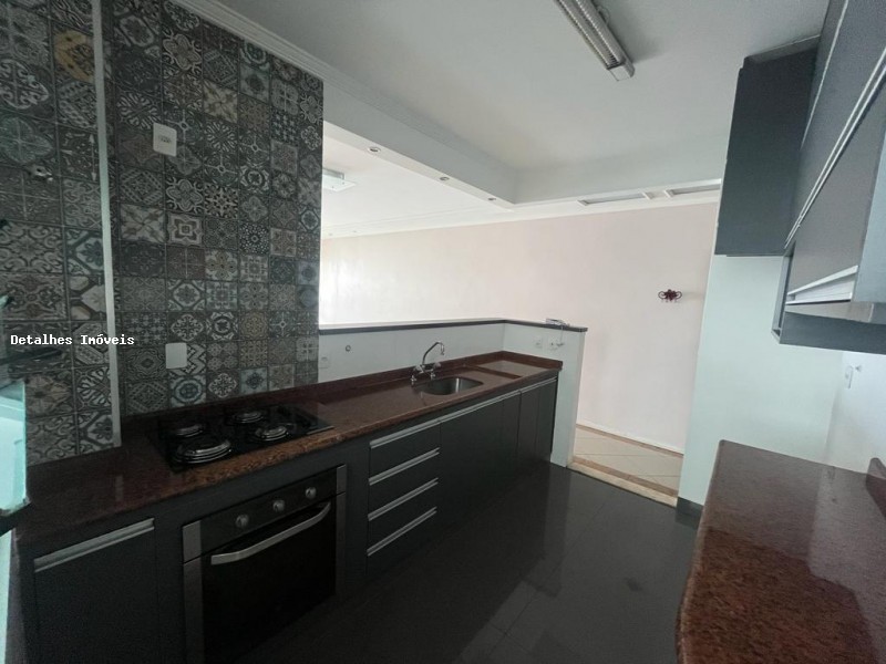 Apartamento para alugar com 3 quartos, 112m² - Foto 5