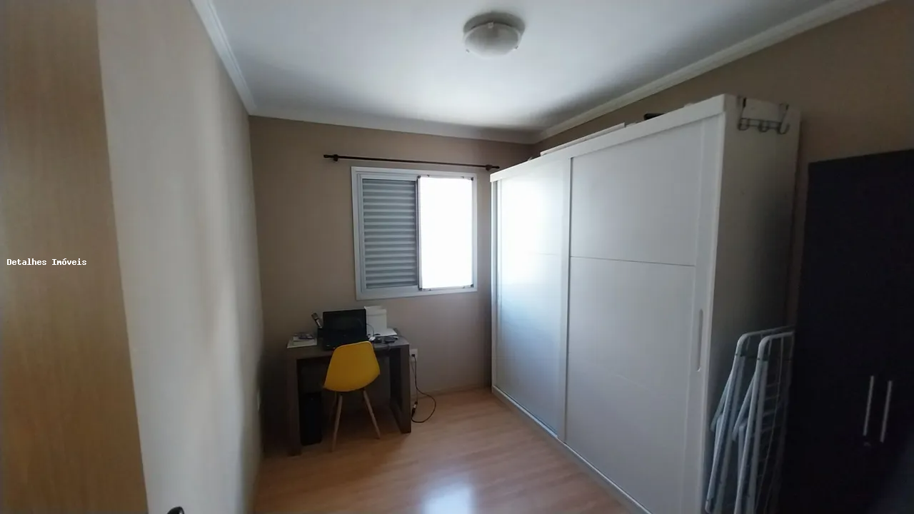 Apartamento à venda com 3 quartos, 80m² - Foto 7